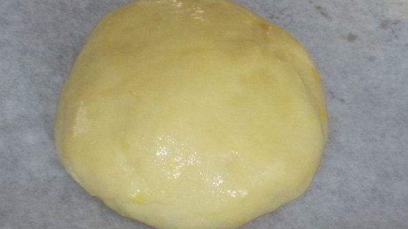 воздушные булочки с шоколадной пастой и штрейзелем