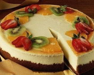 Английский чизкейк с изюмом и фруктами