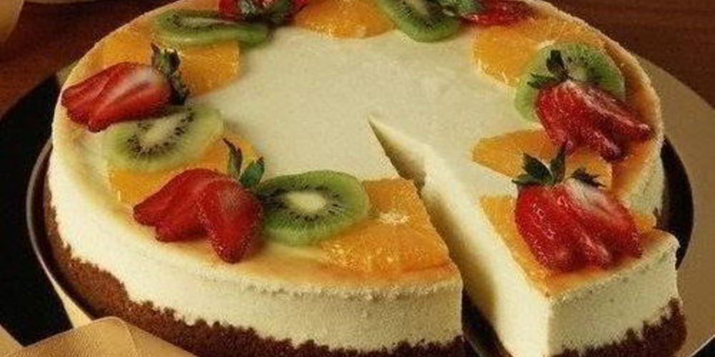 Рецепт английский чизкейк с изюмом и фруктами