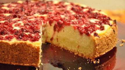 Брусничный чизкейк