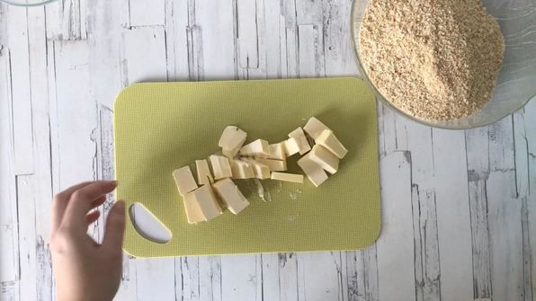 чизкейк без выпечки с творогом и печеньем