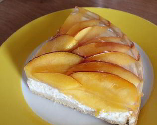 Чизкейк из творога с нектаринами