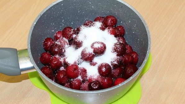 чизкейк на овсяной основе с вишней