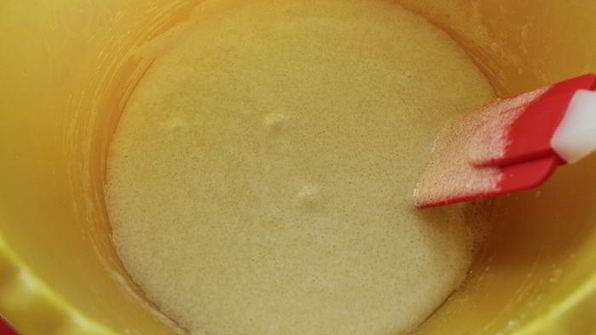 чизкейк с брусничным соусом