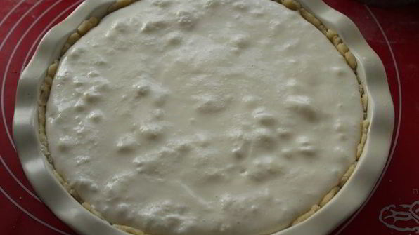 чизкейк с брусничным соусом