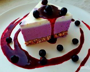 Чизкейк с черной смородиной без выпечки
