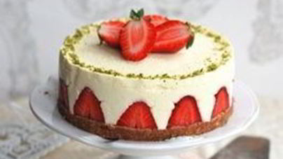 Чизкейк с клубникой