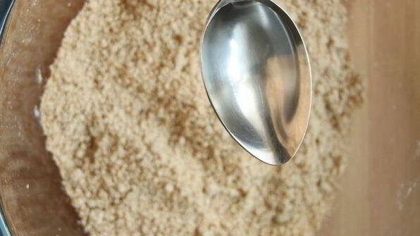 чизкейк с корицей, яблоком и сахарным пеканом