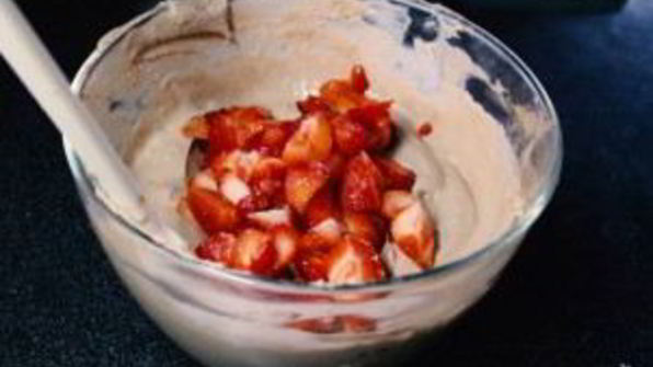 диетический шоколадный чизкейк с клубникой