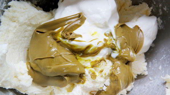 фисташковый чизкейк с малиной