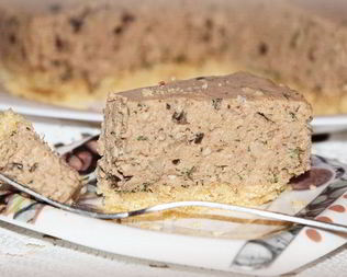 Печеночный чизкейк с орехами и грибами