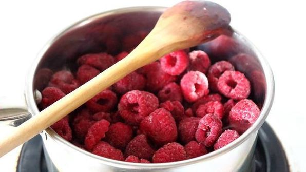 японский хлопковый чизкейк с малиновым курдом