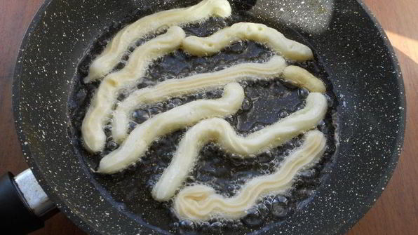 чуррос — испанские пончики