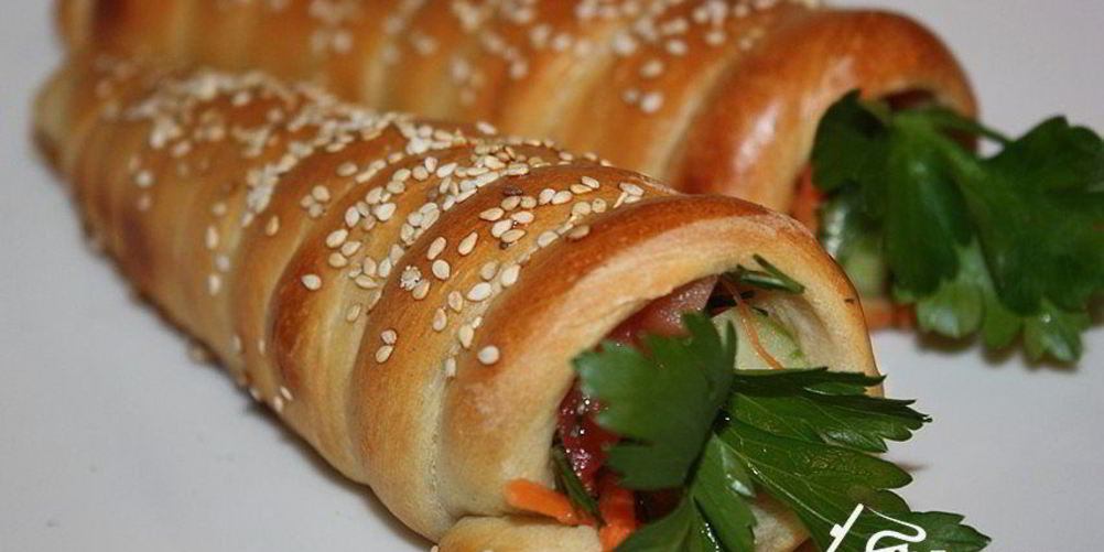 Рецепт дрожжевые трубочки фаршированные салатом