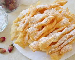 Кефирный хворост к чаю