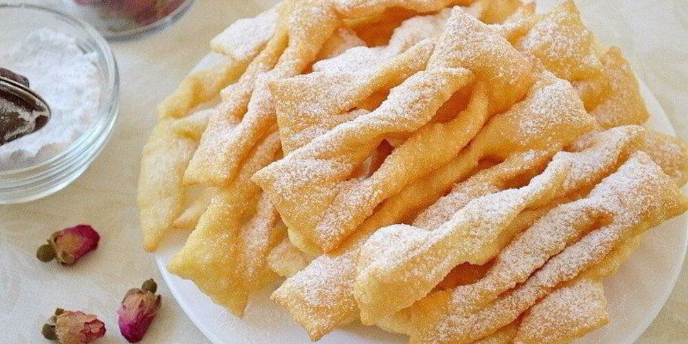 Рецепт кефирный хворост к чаю