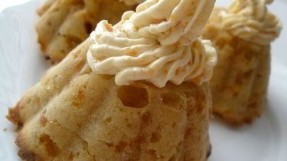 Абрикосово-коньячные кексы с кремом