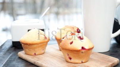 Английские кексы с брусникой