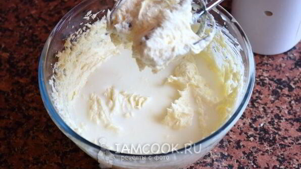 апельсиновый кекс с халвой в мультиварке