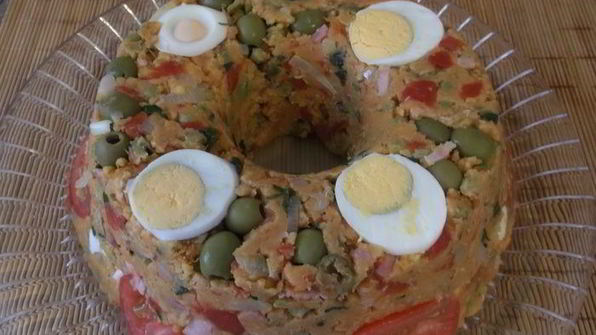 бразильский традиционный закусочный кекс