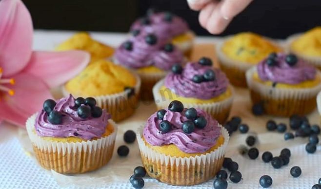 Капкейки с творожным кремом