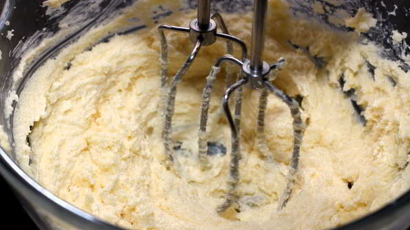 кекс столичный