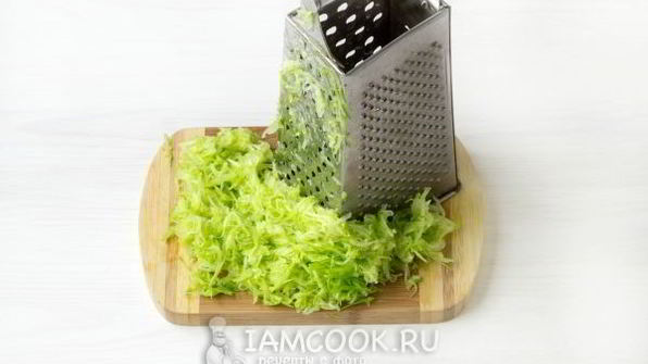 кексы из кабачков с колбасой