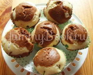 Кексы на пару в мультиварке