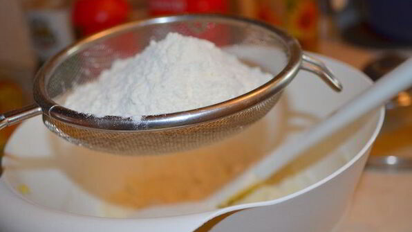 кексы с изюмом