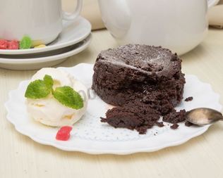 Кексы с жидким шоколадом внутри в формочках