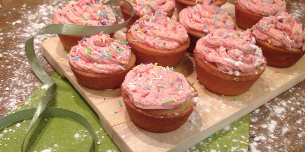 Рецепт клубничные капкейки