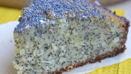 Лимонный кекс с маком