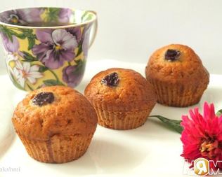 Медово-имбирные кексы с вишней