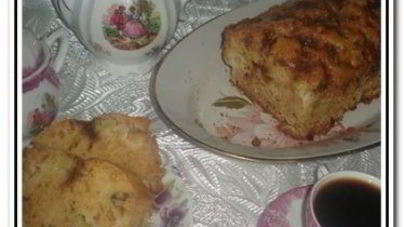 Ревеневый кекс с орехами