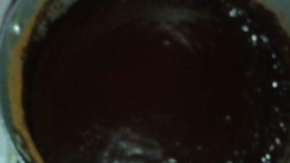 шоколадный кекс с маком и орехами