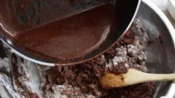 шоколадный кекс со сливочной глазурью