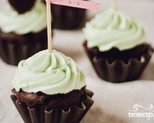 Шоколадные капкейки с мятным кремом
