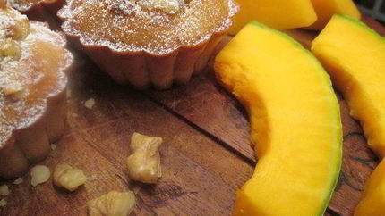 Тыквенные кексы с корицей и орехами