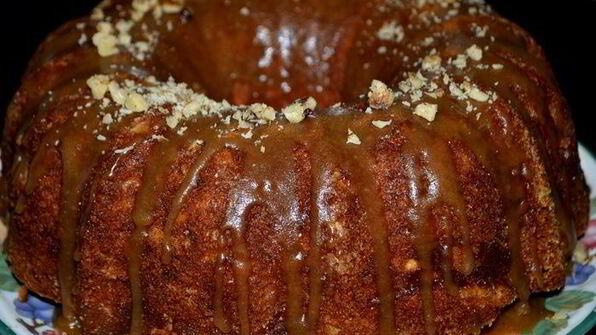 яблочный кекс с морковью и глазурью пралине