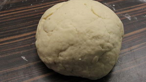 батон с оливками и грецкими орехами