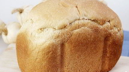 Чесночный хлеб в хлебопечке