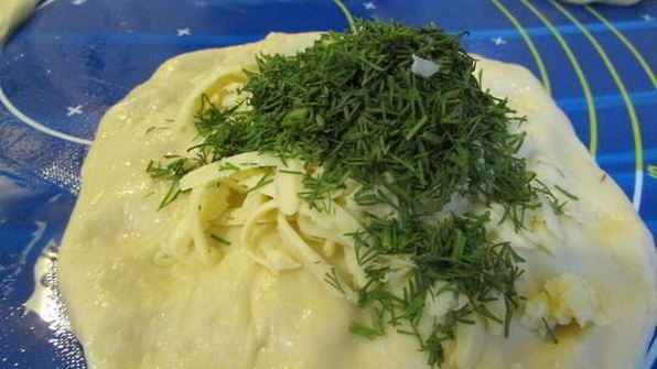 домашний хлеб с сыром и укропом
