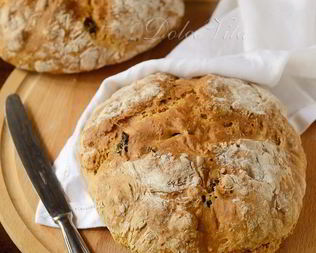 Ирландский содовый хлеб с изюмом