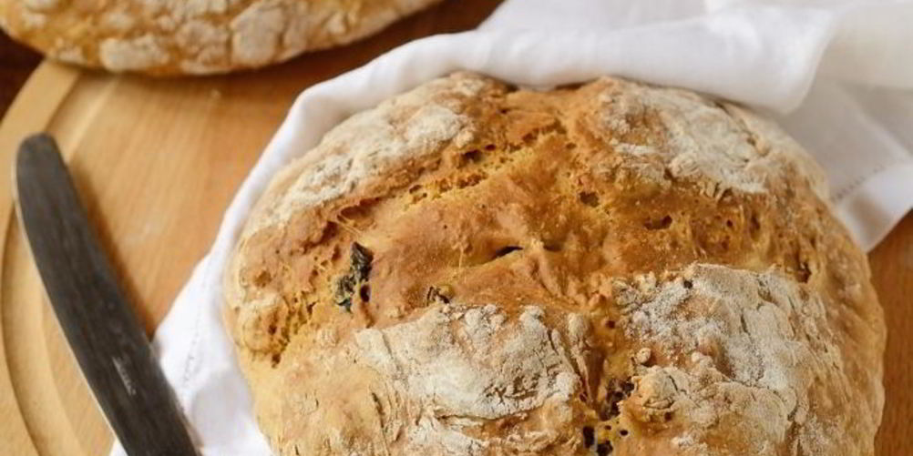 Рецепт ирландский содовый хлеб с изюмом