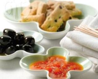 Итальянский хлеб с маслинами