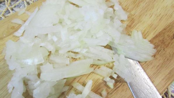 хеннеброд — хлеб с курицей