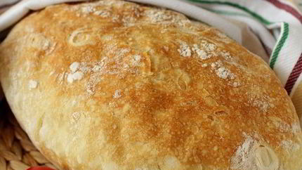 Хлеб без замеса в чугунке