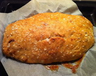 Хлеб с семенами и ягодами