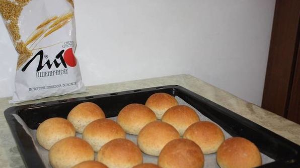 хлебцы с отрубями для гамбургеров и сэндвичей