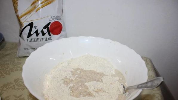 хлебцы с отрубями для гамбургеров и сэндвичей